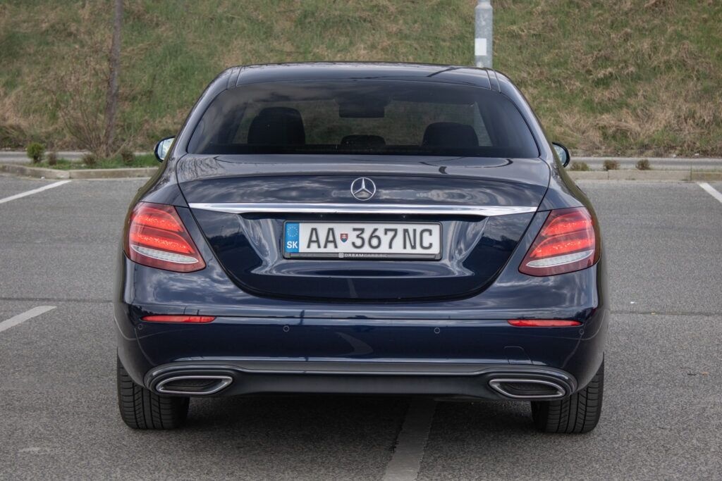 Mercedes-Benz E trieda 200, 9G-Tronic - 6