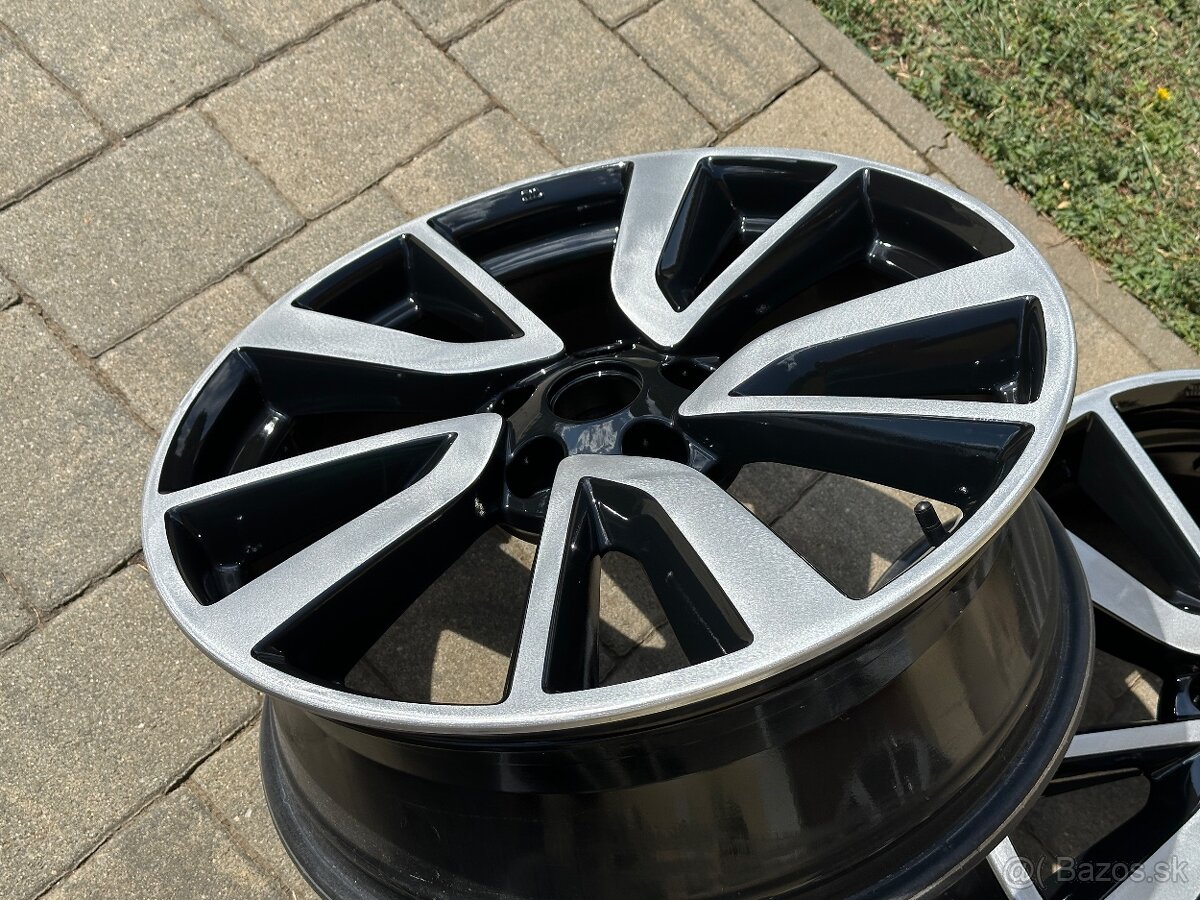 Disky R19 5x114,3 7J ET40 - 6