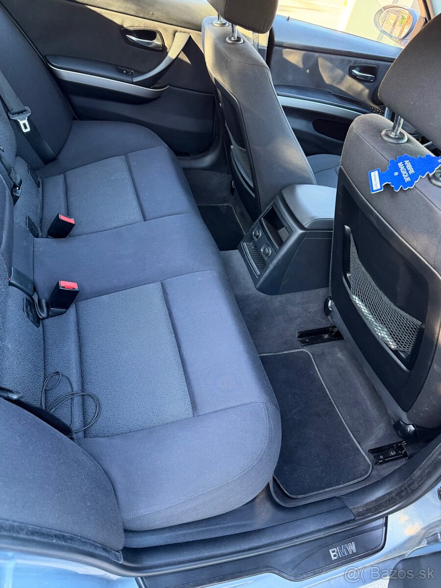 BMW E90 320D - 6