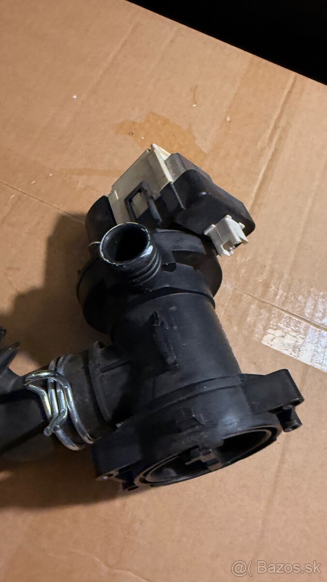 Vypúšťacie čerpadlo Whirlpool AWS 51012 - 6