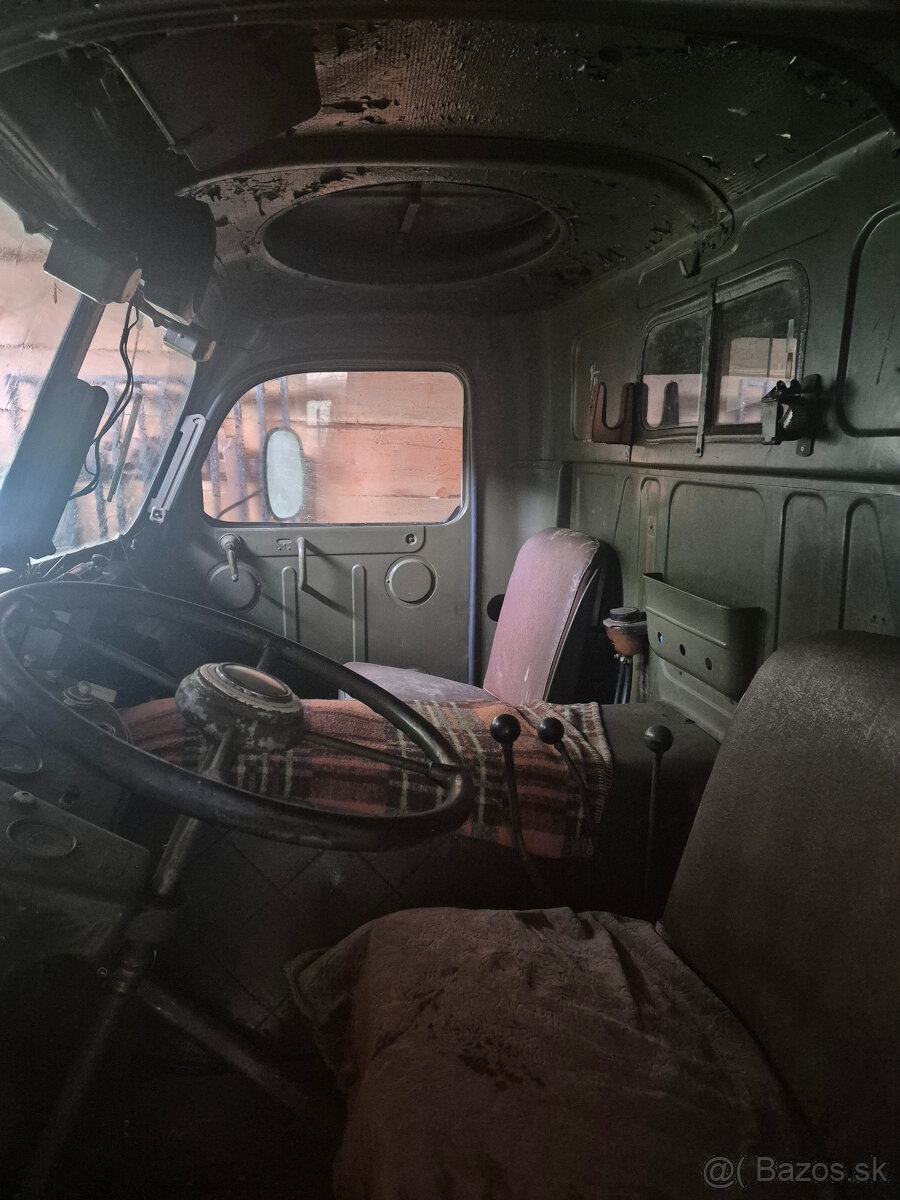 Predám Tatru 805 diesel - 6