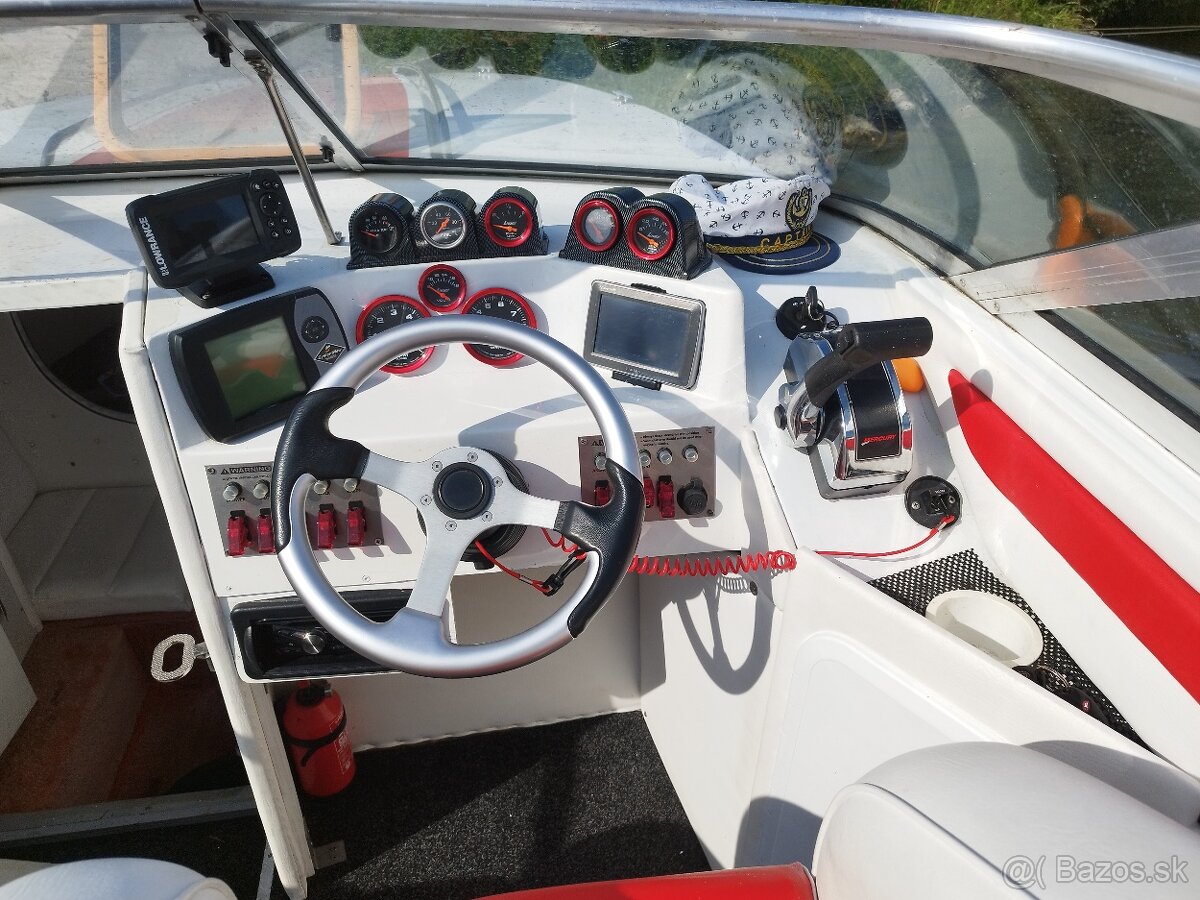 Motorová loď Rio 690 8.1i V8 kompresor - 6