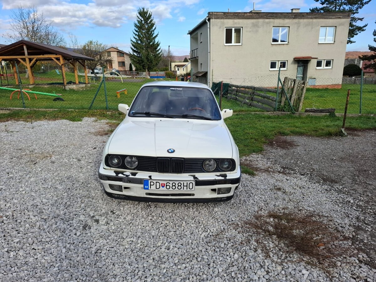 Bmw e30 - 6