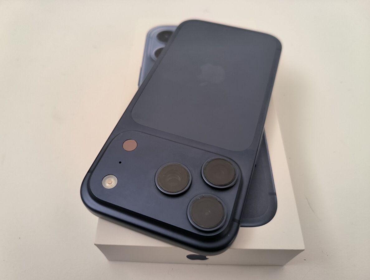 apple iphone 17 PRO MAX 256gb Blue Titanium / Batéria 100% - 6