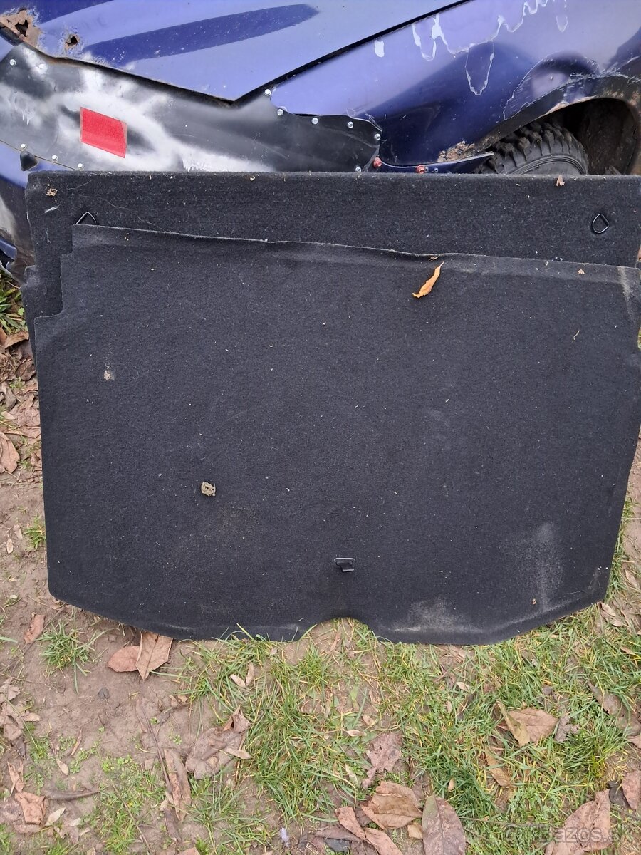 Predám diely citroen c3 picasso 1.4vti 70kw - 6