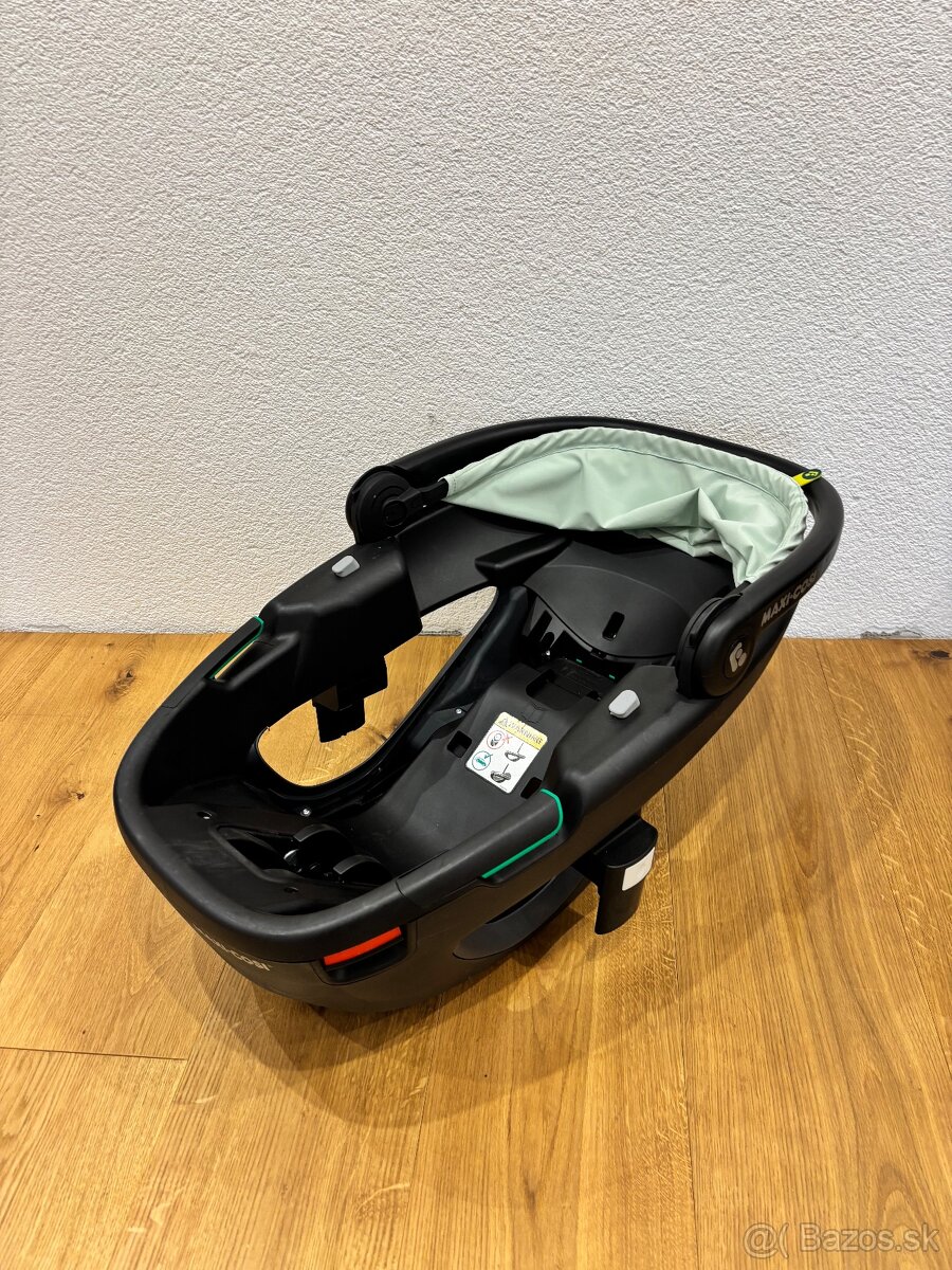 Maxi-Cosi Coral 360 + FamilyFix 360 - 6