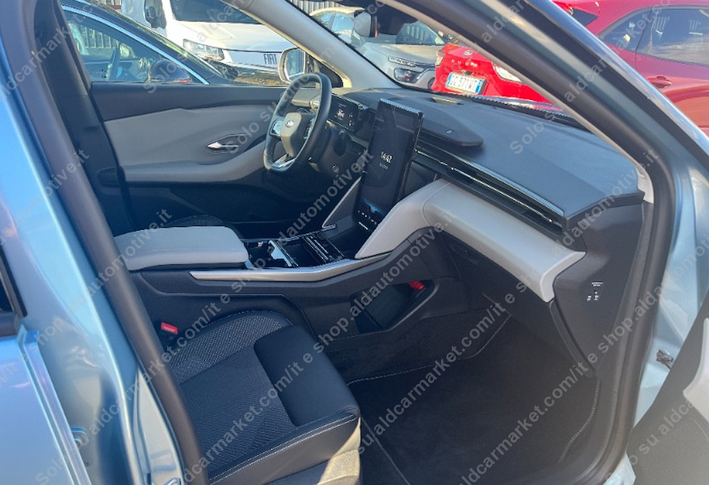 Ford Explorer EV MAX 77kWh (150kW) 204k RWD - DPH - 6