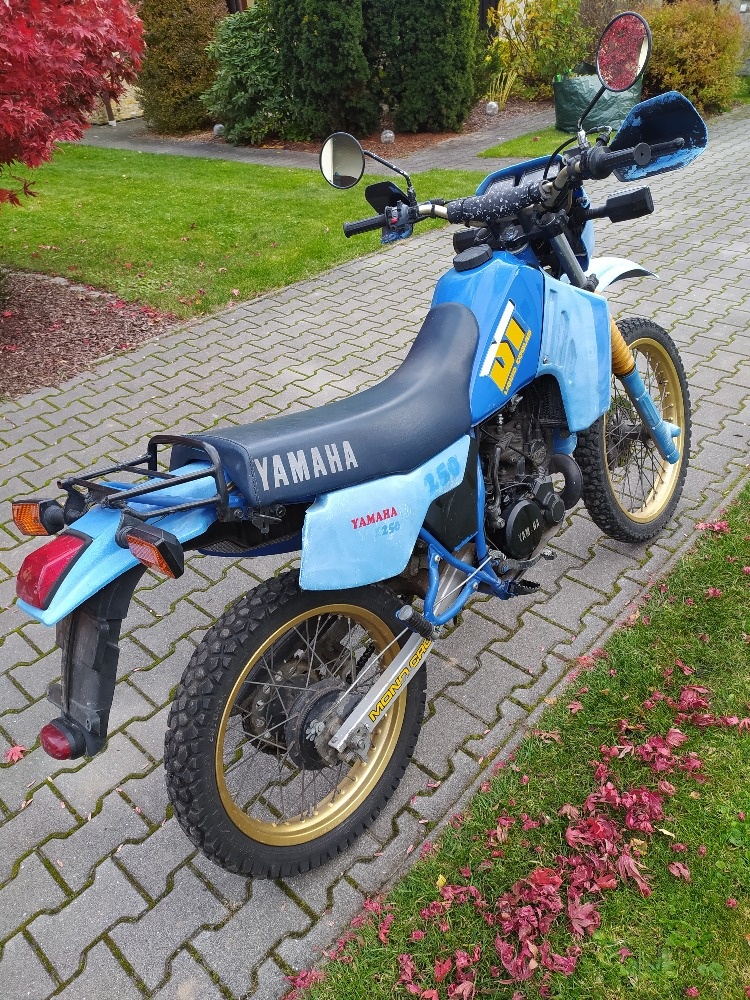 Yamaha DT 125 - 6
