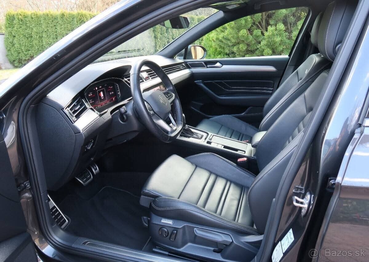 Passat Variant (Combi) 2,0 TDI R-line Full LED Matrix Ťažné - 6