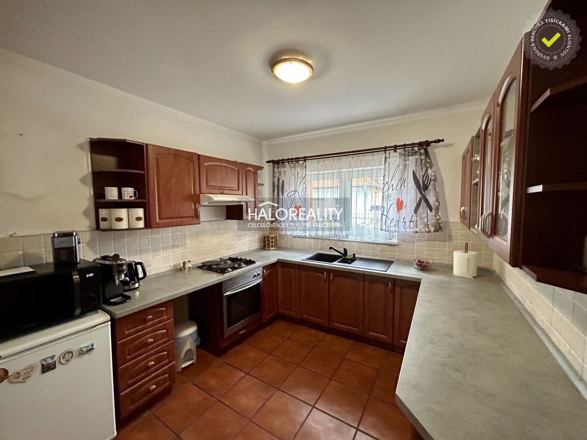 HALO reality - Predaj, rodinný dom Prievidza - EXKLUZÍVNE HA - 6