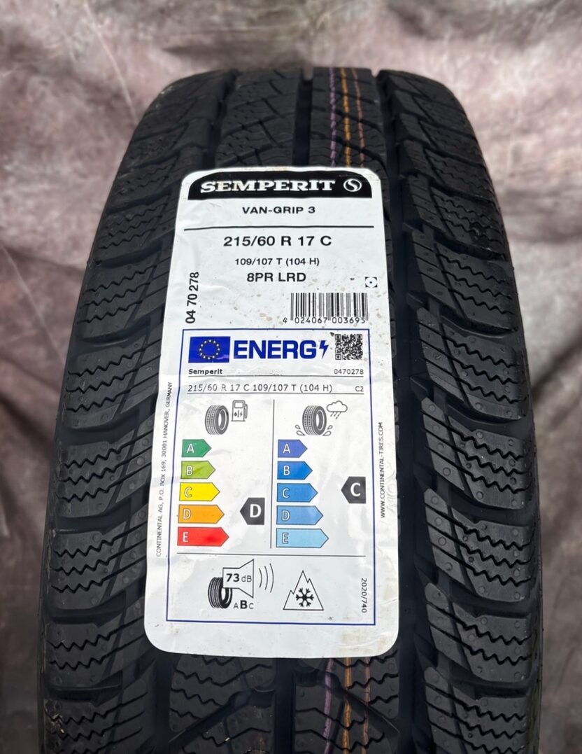 Zimní nepoužitá sada VW Transporter 215/60/17C - 6