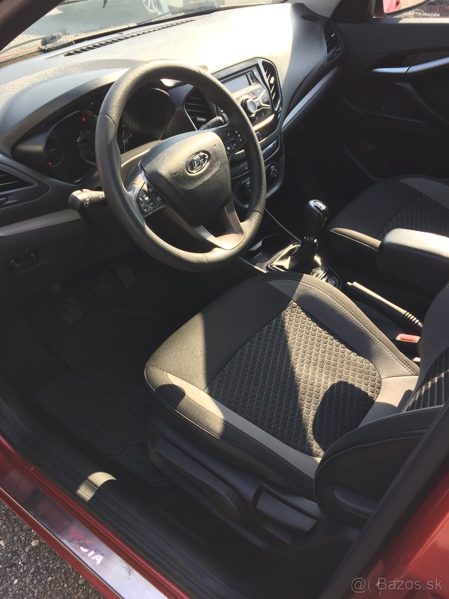 Lada Vesta 1.6 16V MPI Luxe 4 900 € - 6