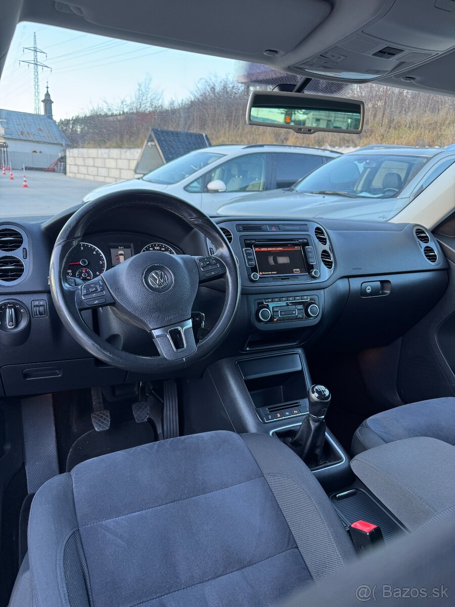 Volkswagen Tiguan 2,0 TDI Bluemotion - 6