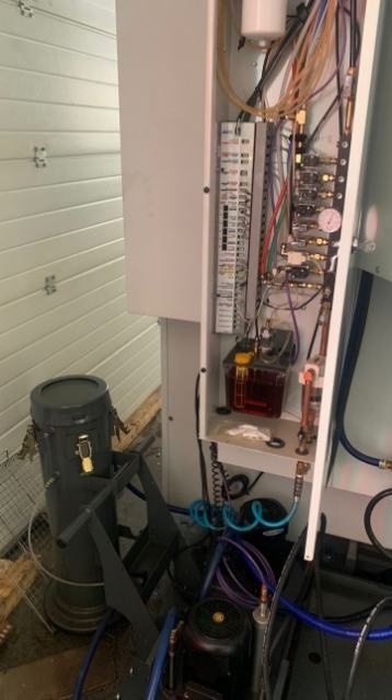 Prodávám Použité 5-osé obráběcí centrum HAAS UMC-500, r. v. - 6