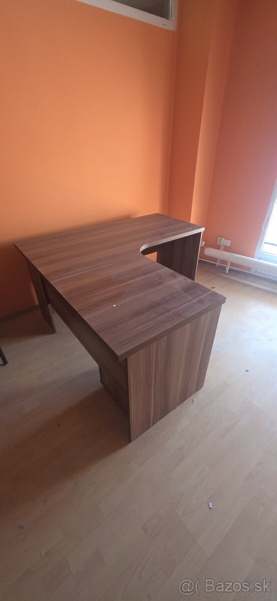 Kancelarsky nabytok - 6