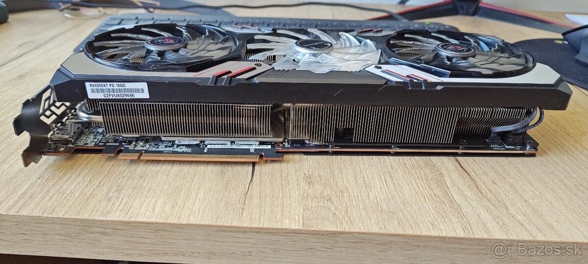 AMD Radeon™ RX 6950 XT Phantom Gaming 16GB OC - 6