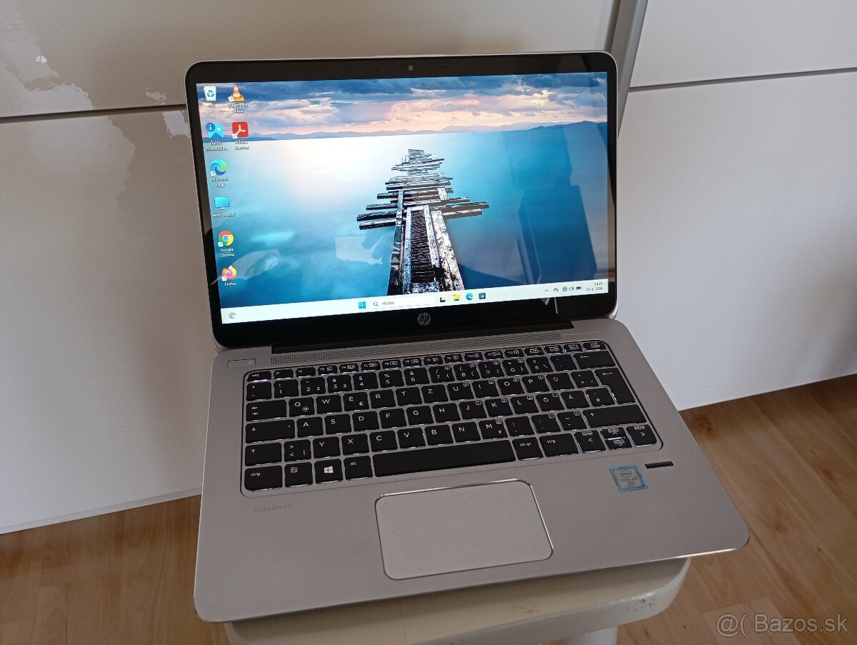Hp elitebook 1030 G1 , Intel core m5 , 8gb ram , ssd ,Win 11 - 6