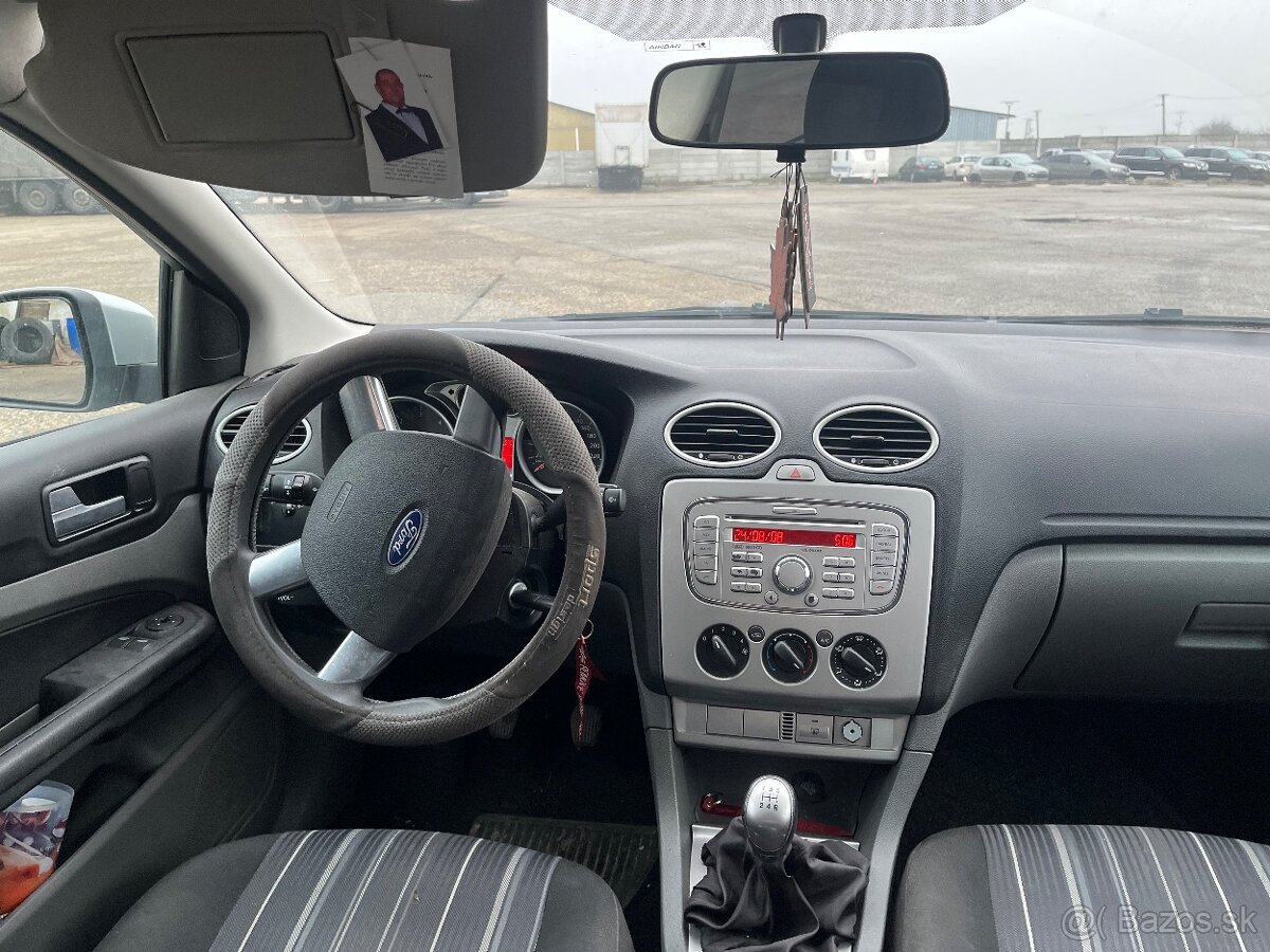 Ford Focus - 6