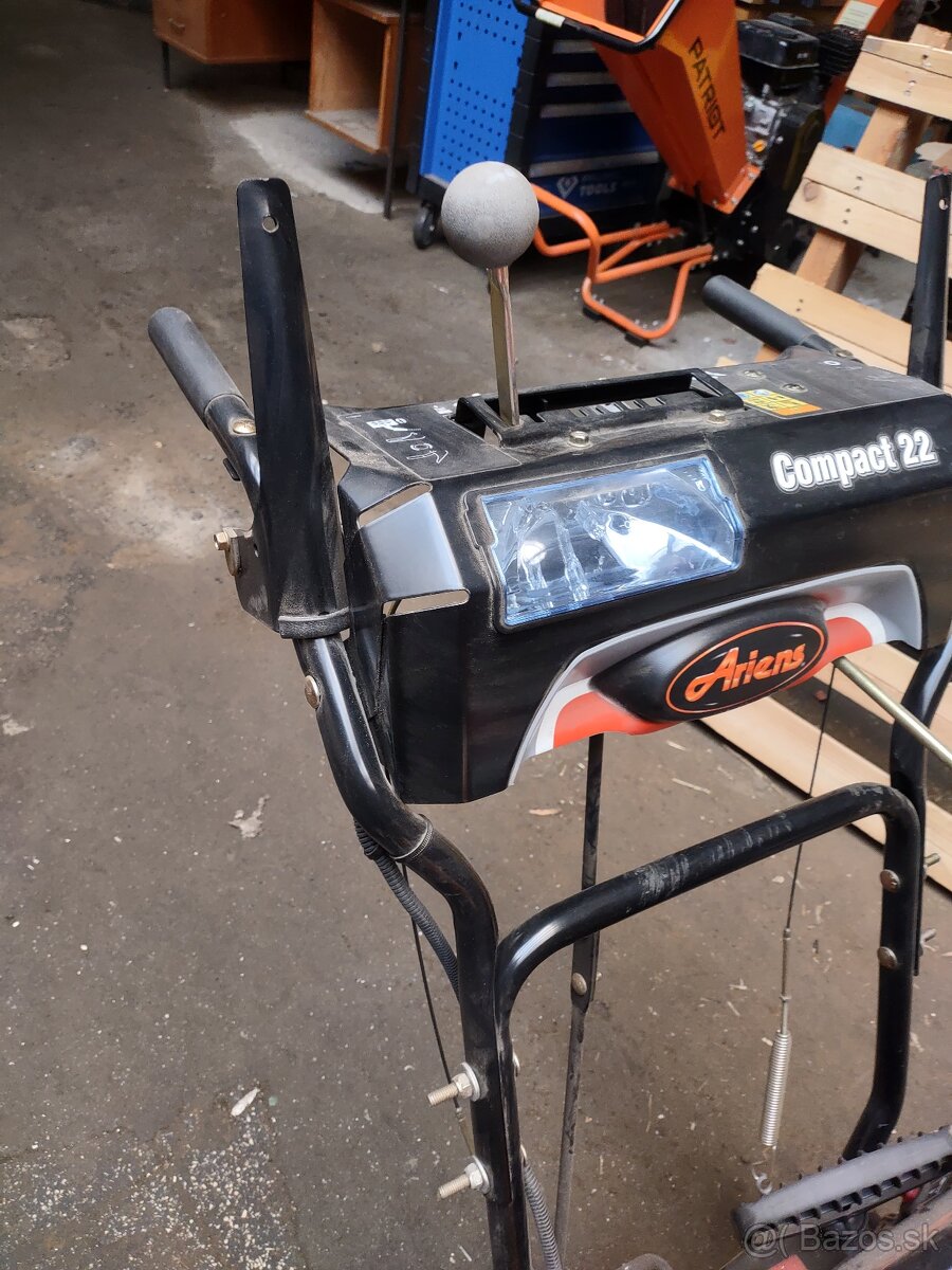 Snežná fréza Aries Compact 22 - 6