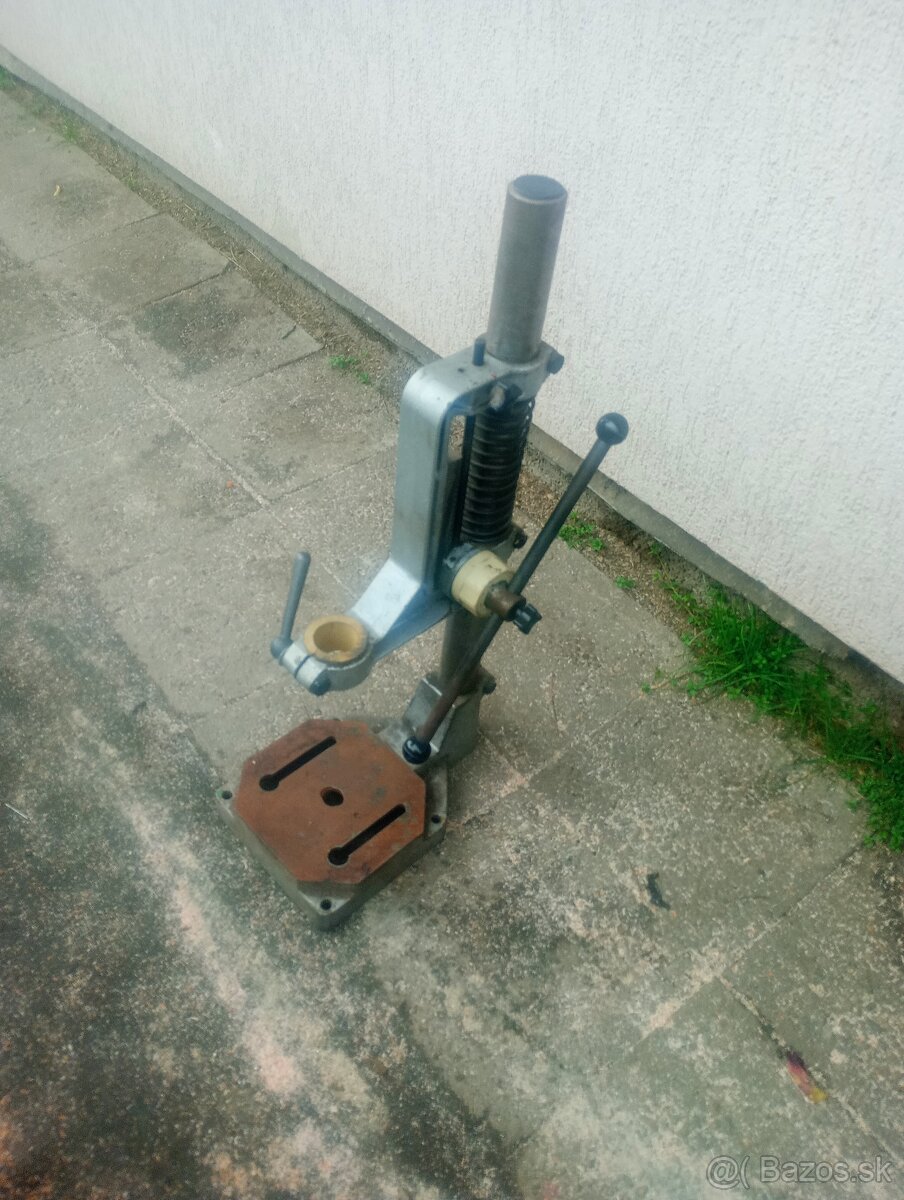 Stojan pod vrtacku - 6