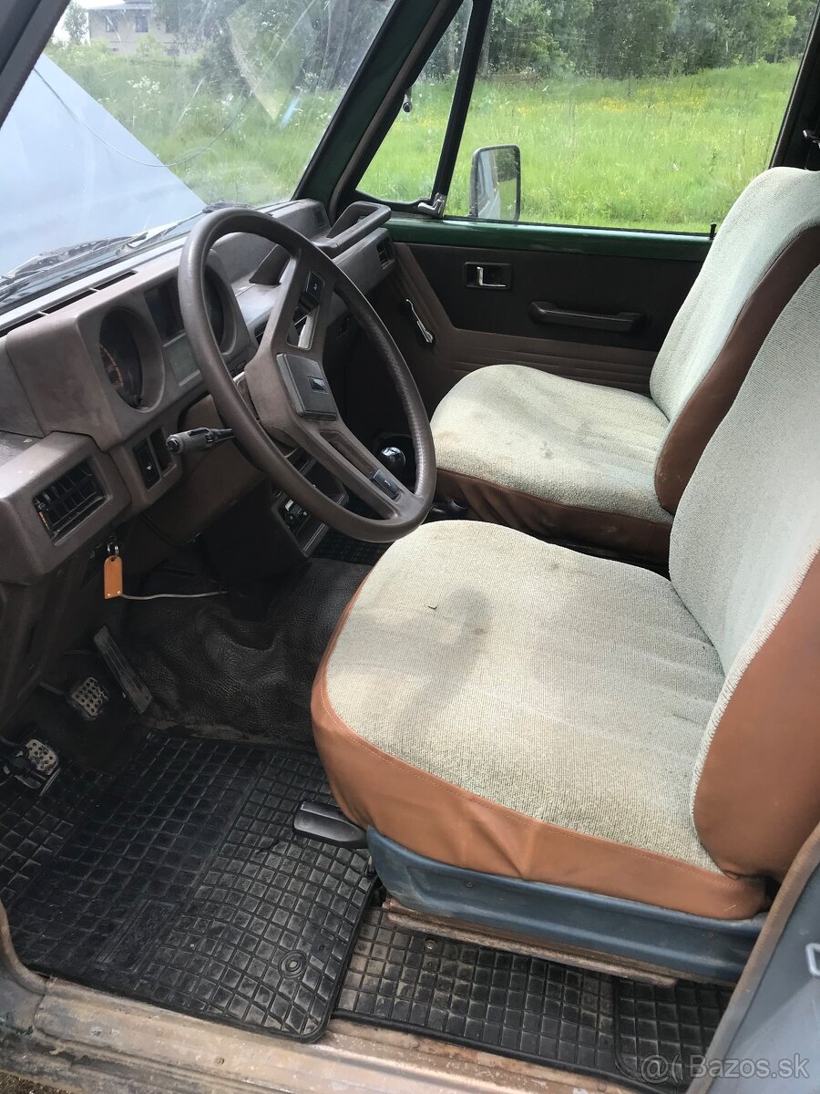 Mitsubishi Pajero 4x4 - 6