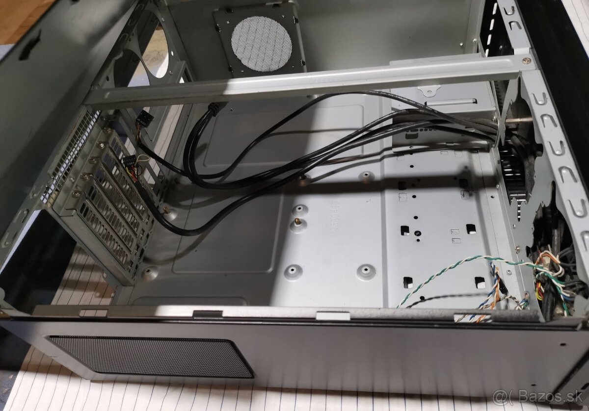 Predám SilverStone SST-LC10B-E Lascala - 6