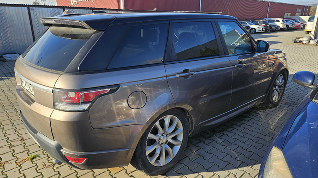 Land Rover (Range Rover Sport) - 6