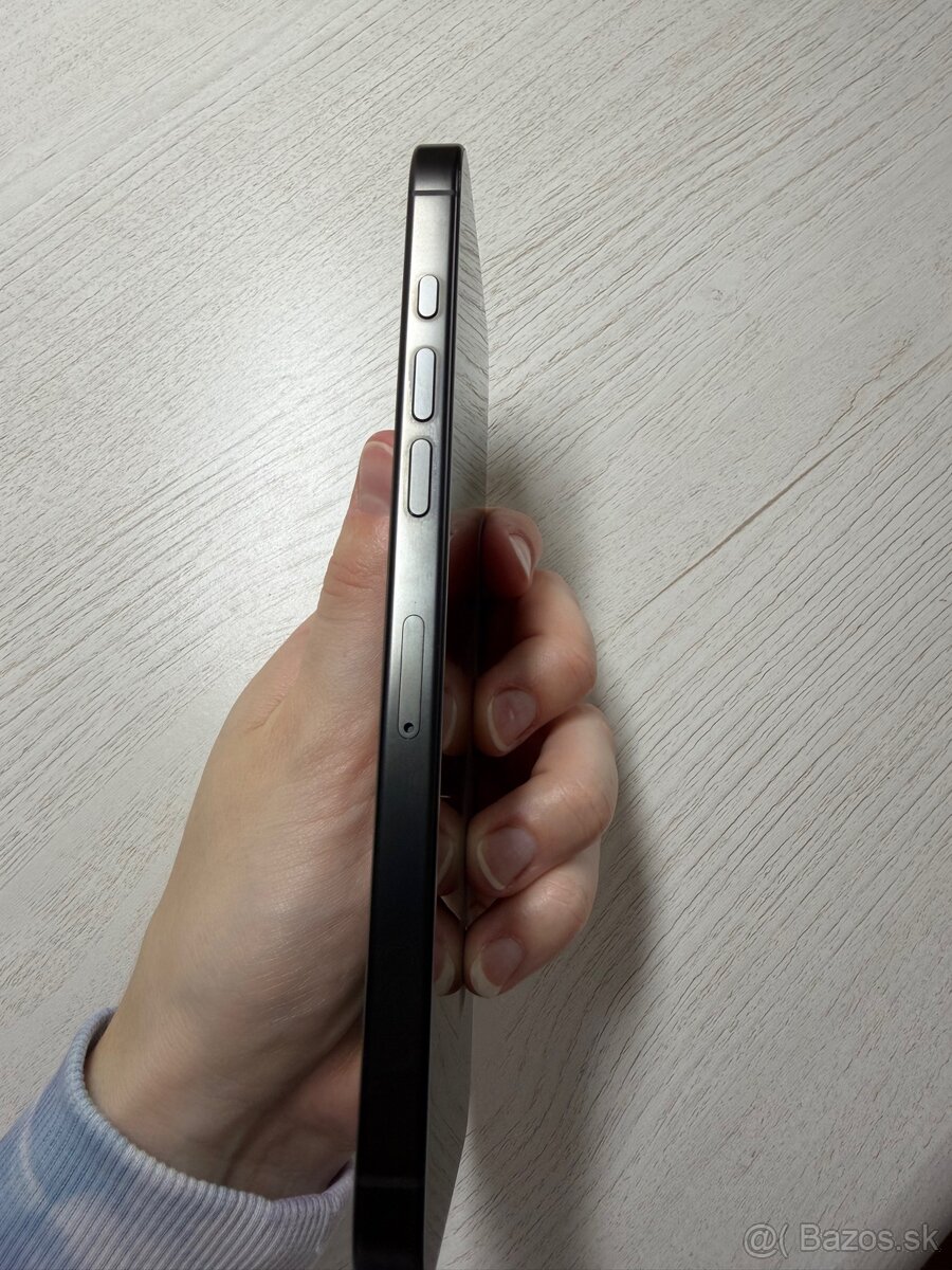 iPhone 16 Pro Max, 512 GB, Black Titanium - 6