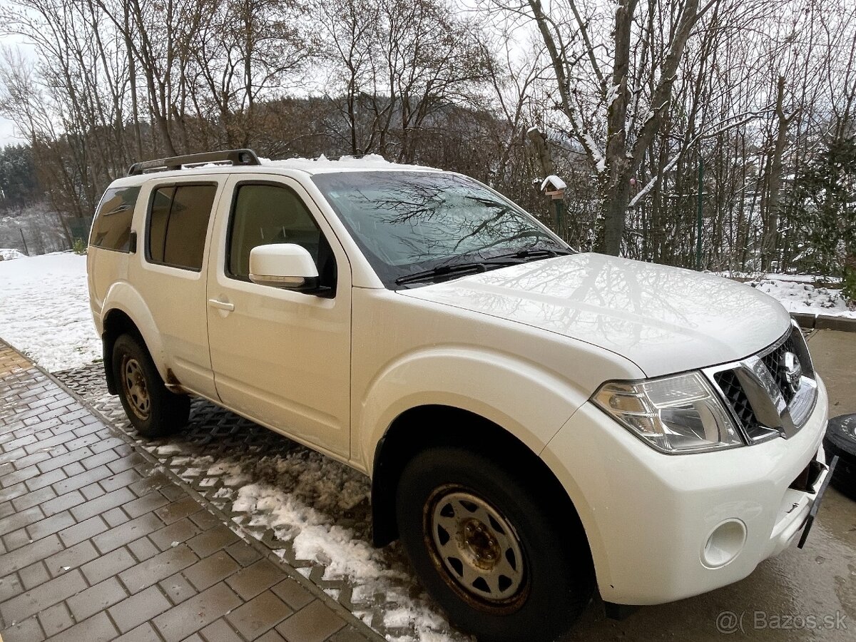 Predaj Nissan Pathfinder 2,5 TDI 140kW/190k - 6