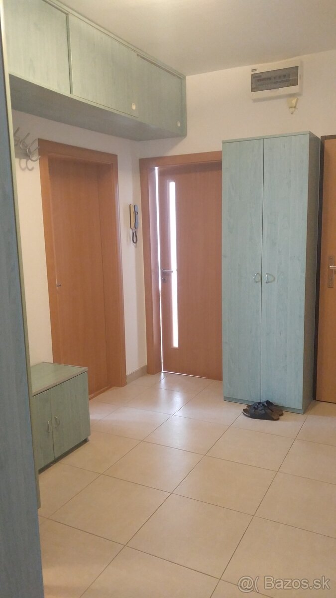 3-izbovy byt Terasa - 6