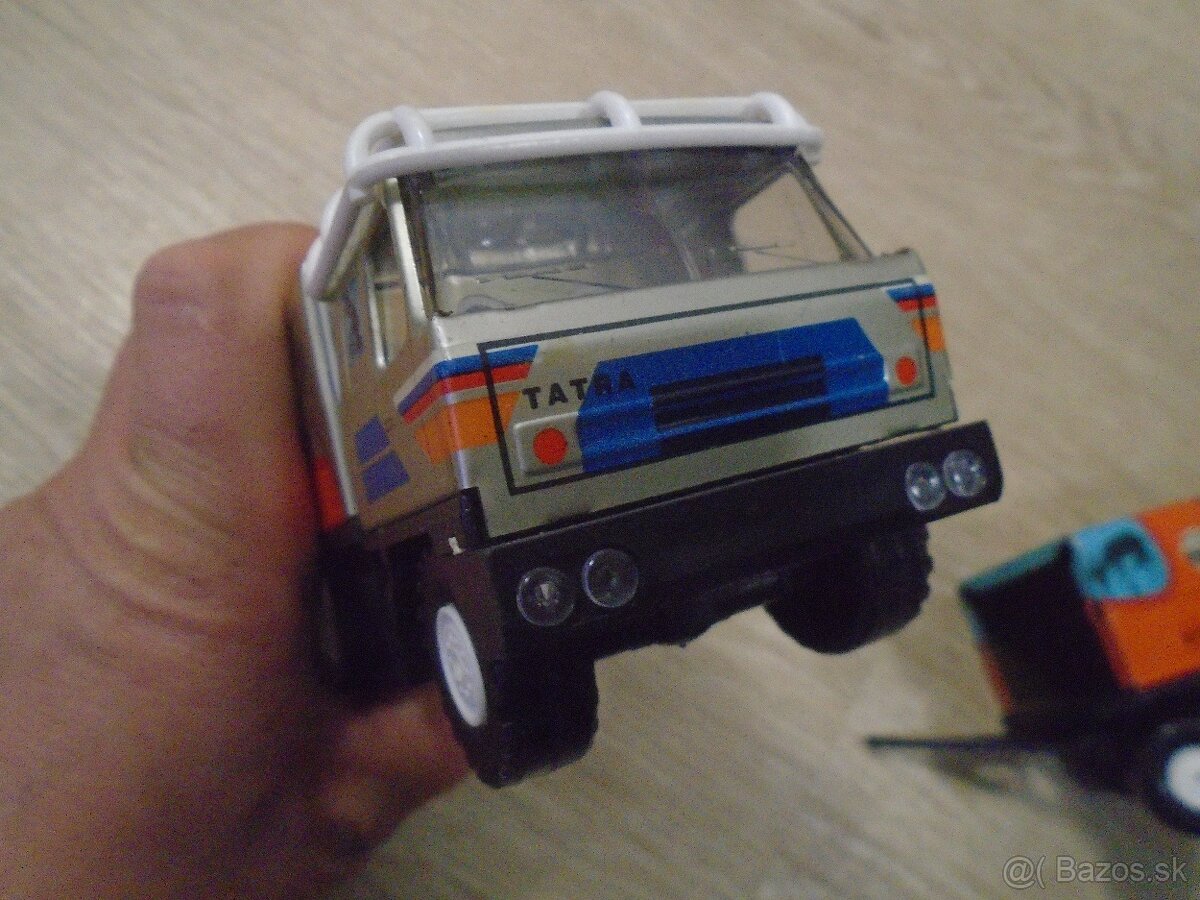 Stará hračka Tatra KDN Safari - 6