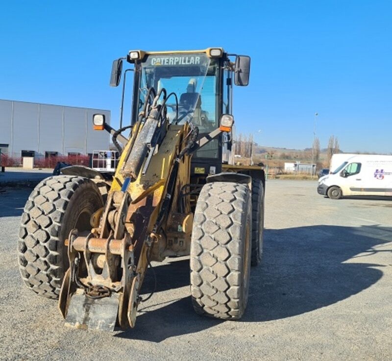 Kolový nakladač CAT 924G - 6