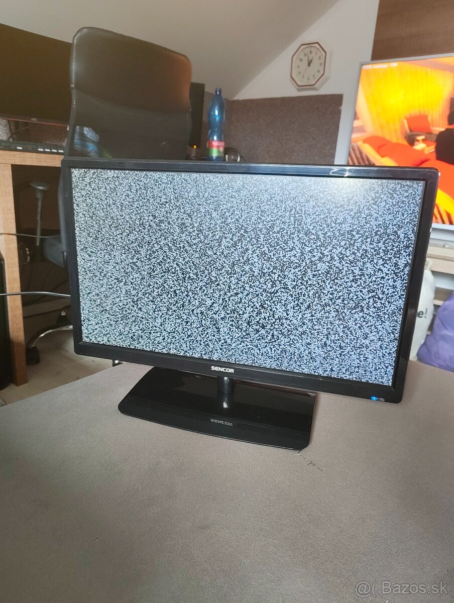 Predám PlayStation 3 (PS3) + hra The Last of Us - 6