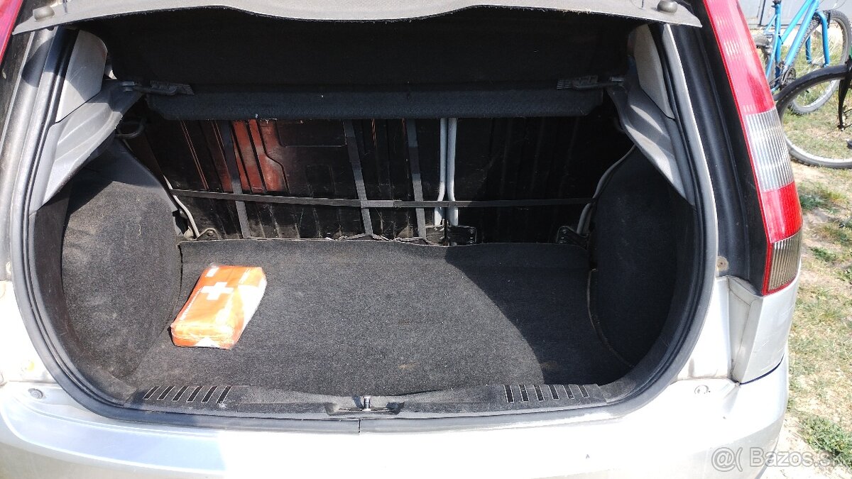 Ford fiesta 1,4 diesel - 6