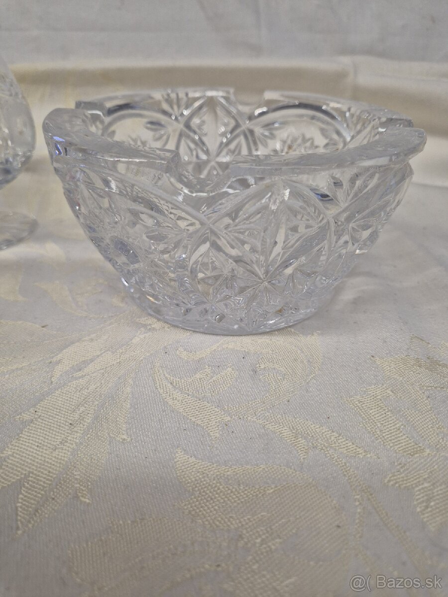 Predam kristalove pohare,dozu a popolnik - 6