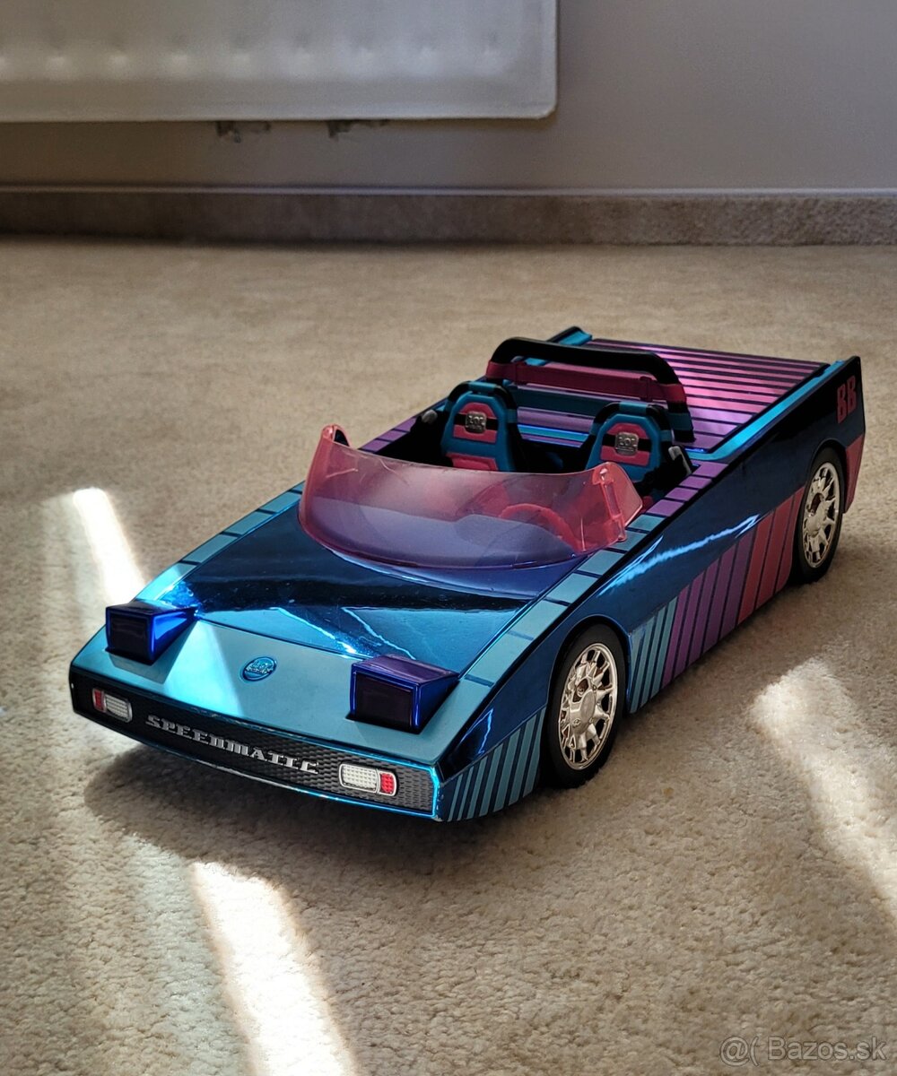 LOL Surprise auto s bazenom - 6