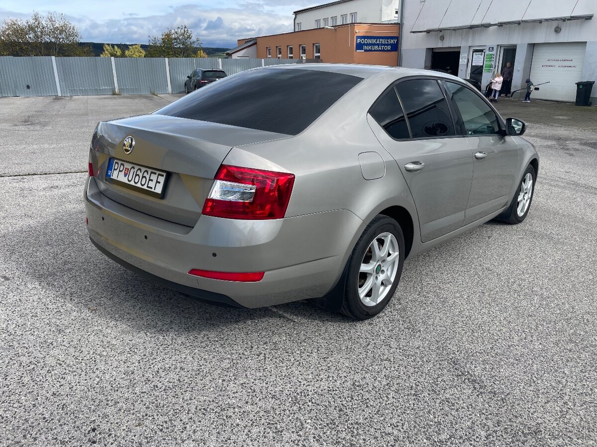 Škoda Octavia 1.6 tdi DSG AUTOMAT - 6