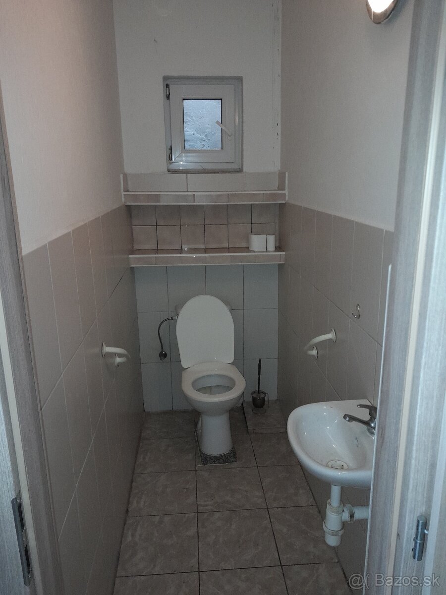 Na prenájom 3i byt - 6