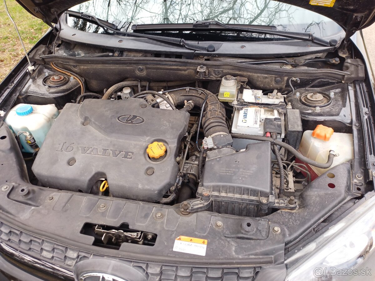 Predám Lada Kalina Cross, 1. majiteľ - 6