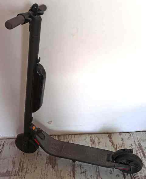 Elektrická kolobežka Ninebot by Segway - 6