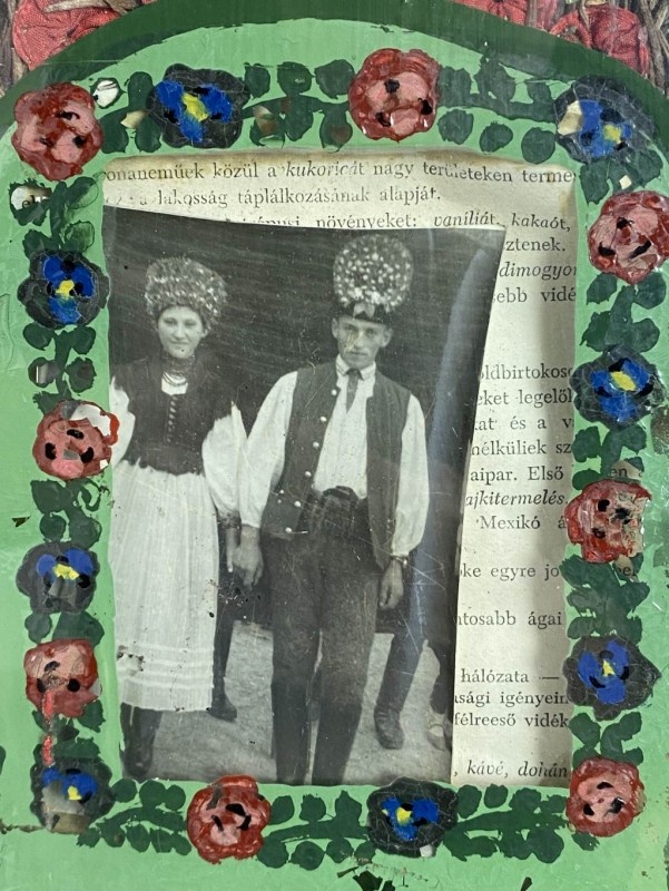 Maľovaný ľudový svadobný obraz zo svadobnými venčekmi - 6