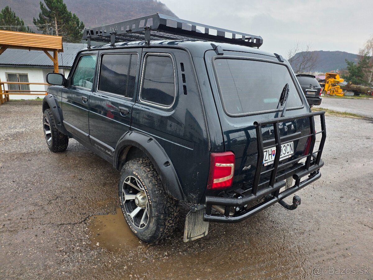 Predám Lada Niva dlha 5dverova verzia - 6