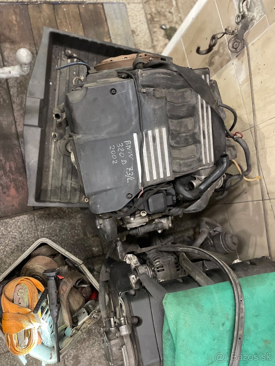 Motor BMW E46 320D 2002rok - 6