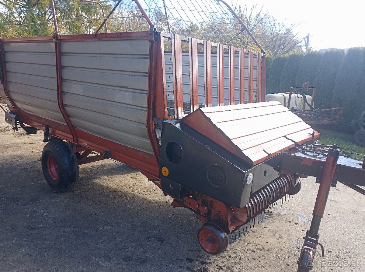 Samozberaci voz juhoslovanský SIP 2 - 6