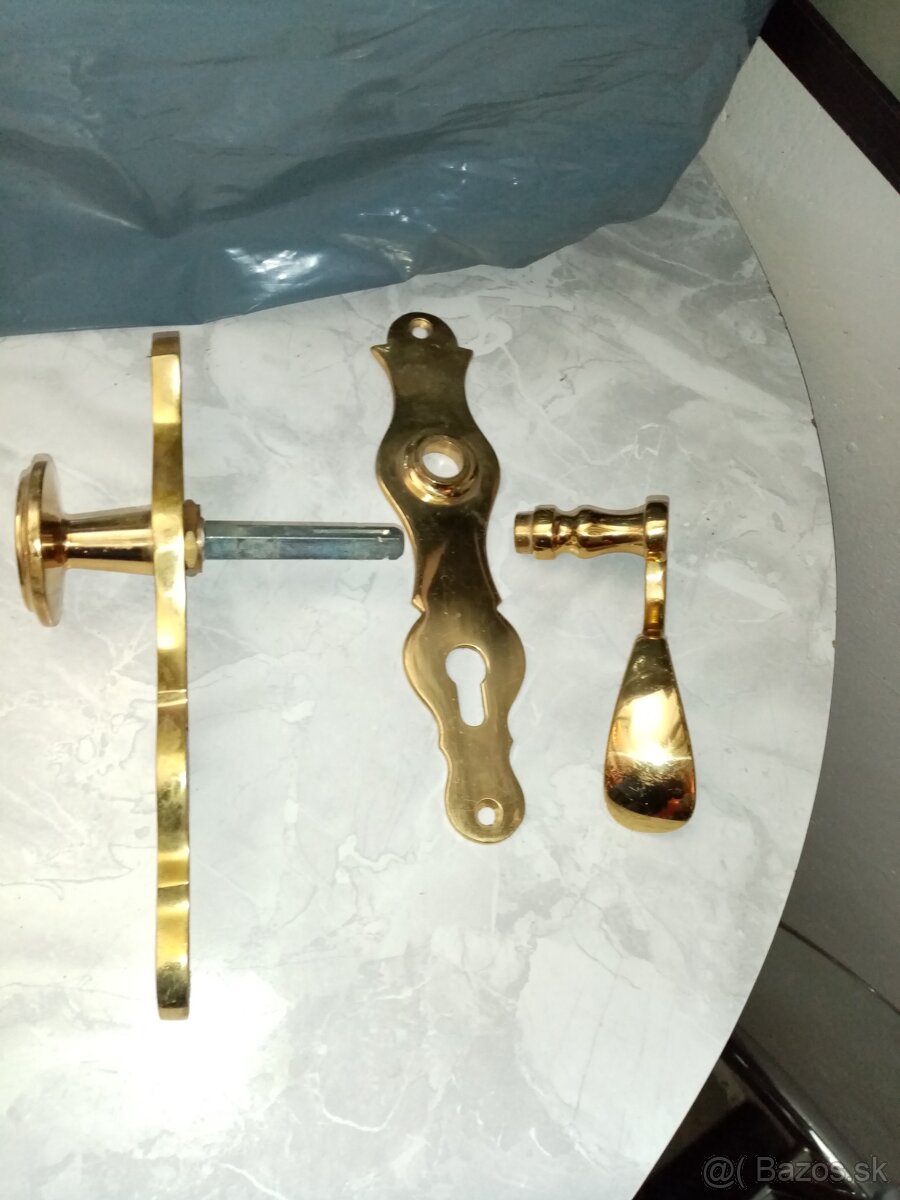 Kľučky mosadzné - 6