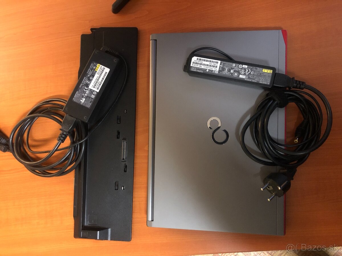 Laptop FUJITSU - vo výbornom stave a za super cenu - 6