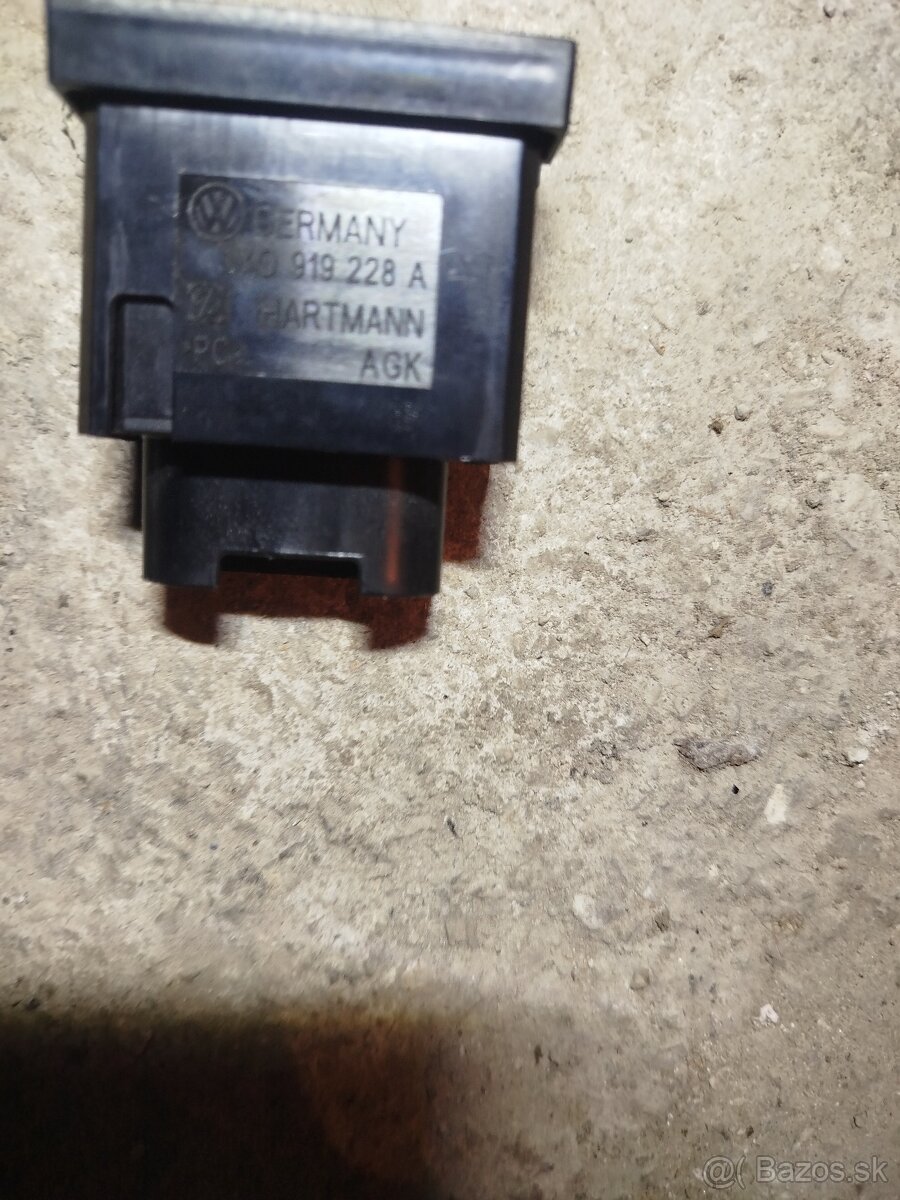 Náhradné diely VW Touran 2 - 6