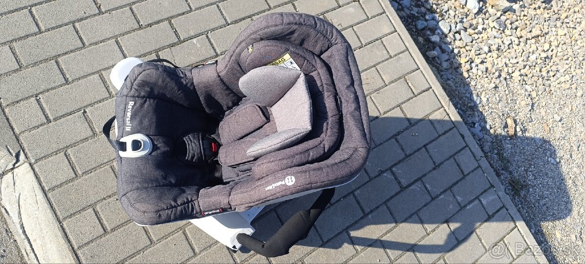 Autosedačka Petite&Mars Reversal II Isofix - 6