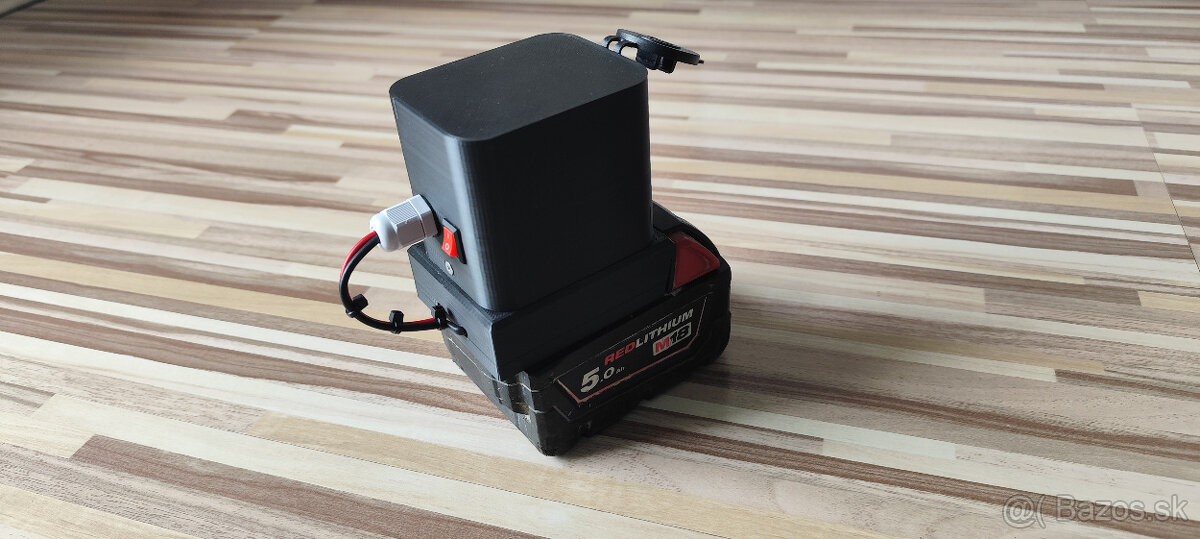 USB nabíjací adapter na batériu Milwaukee M18 - 6