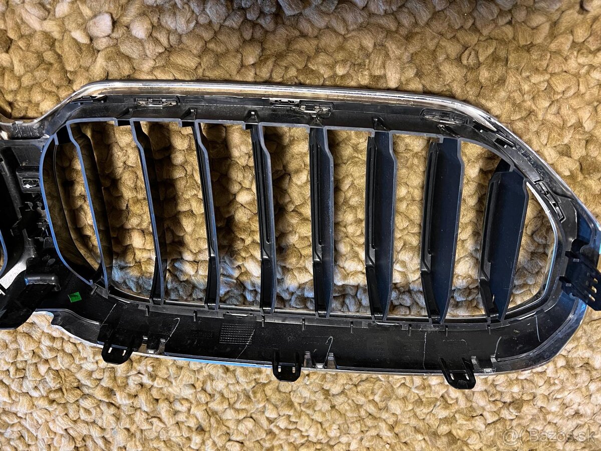 BMW G30 predná maska chladiča - 6